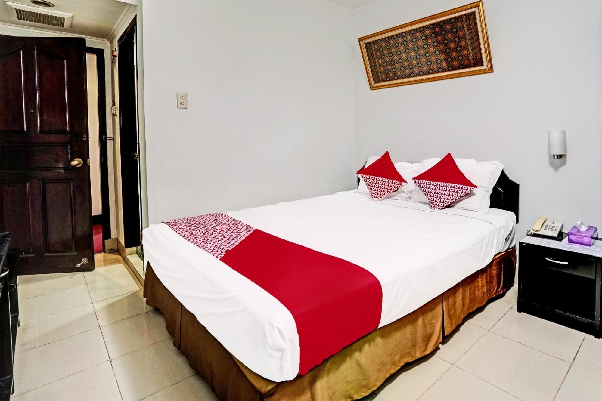 Super Oyo 91805 Hotel Wisma Bari Palembang Exterior photo